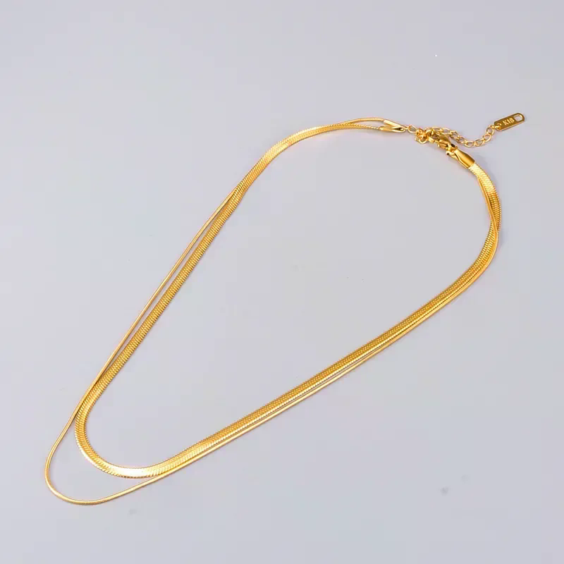 Alice necklace