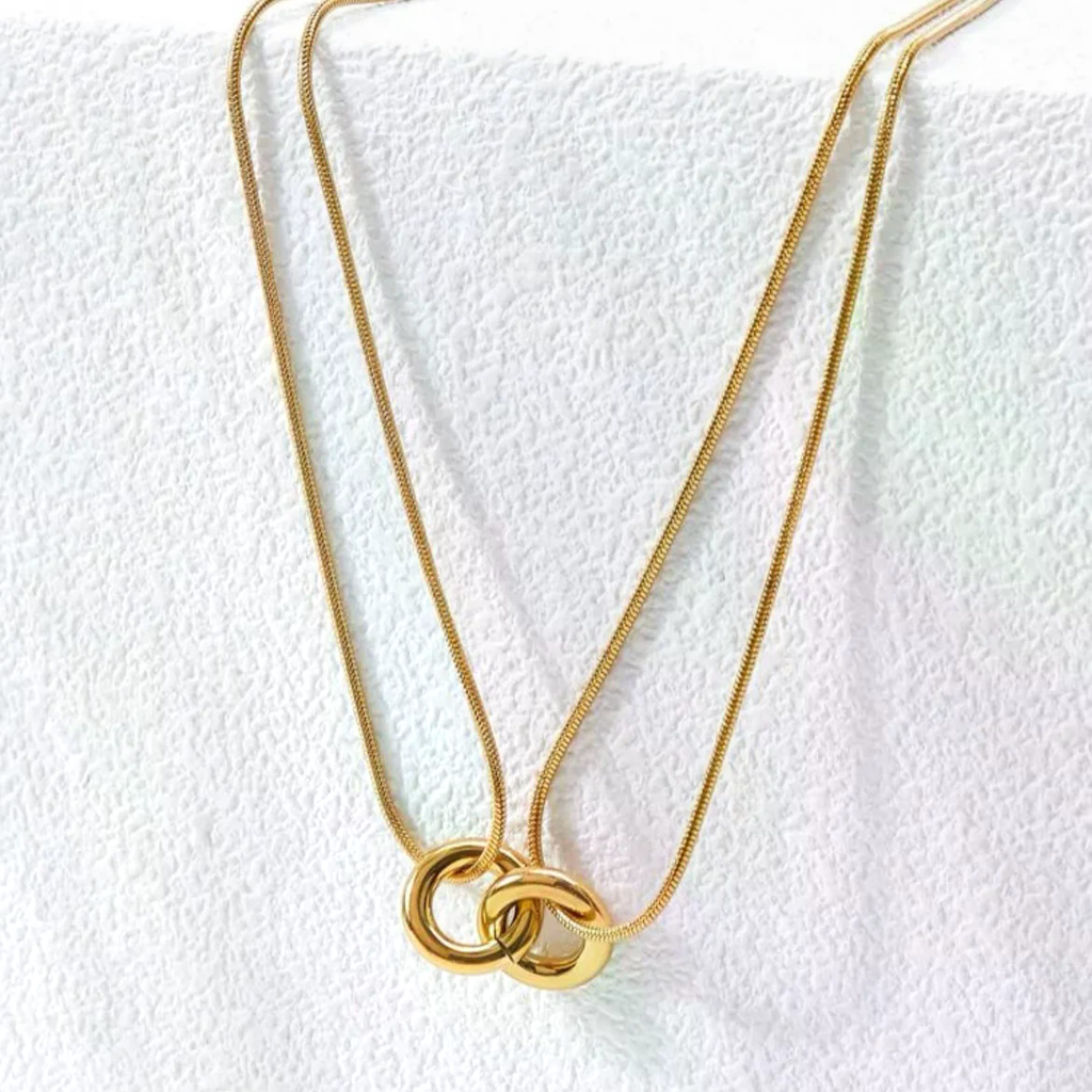 Alysa necklace