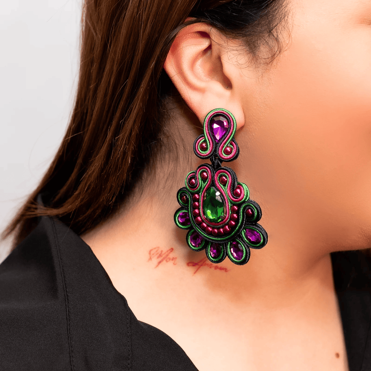 Amelia earrings