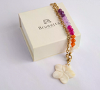 Brussels necklace