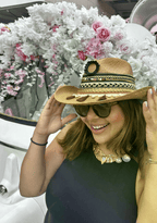 Cecilia hat
