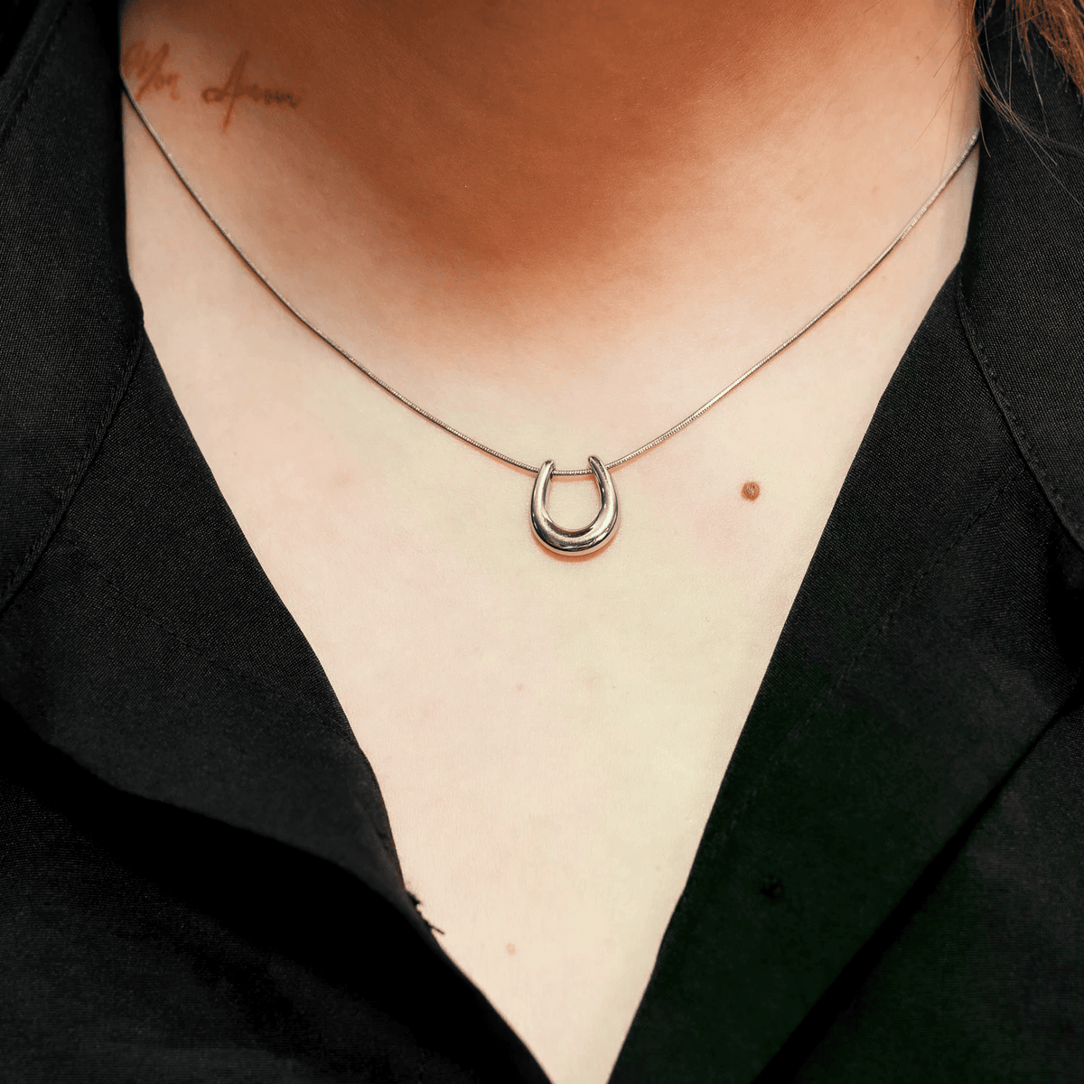 Elisa necklace