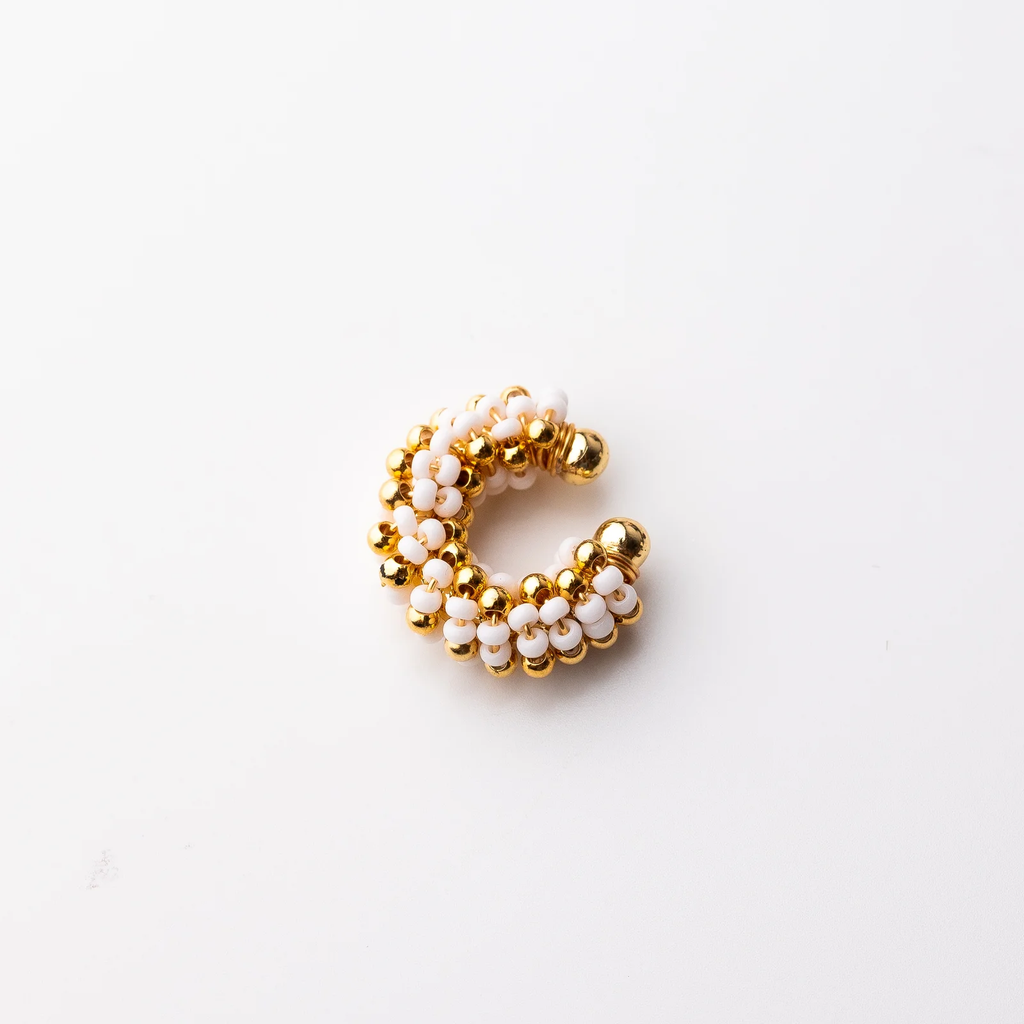 Eva Earcuff