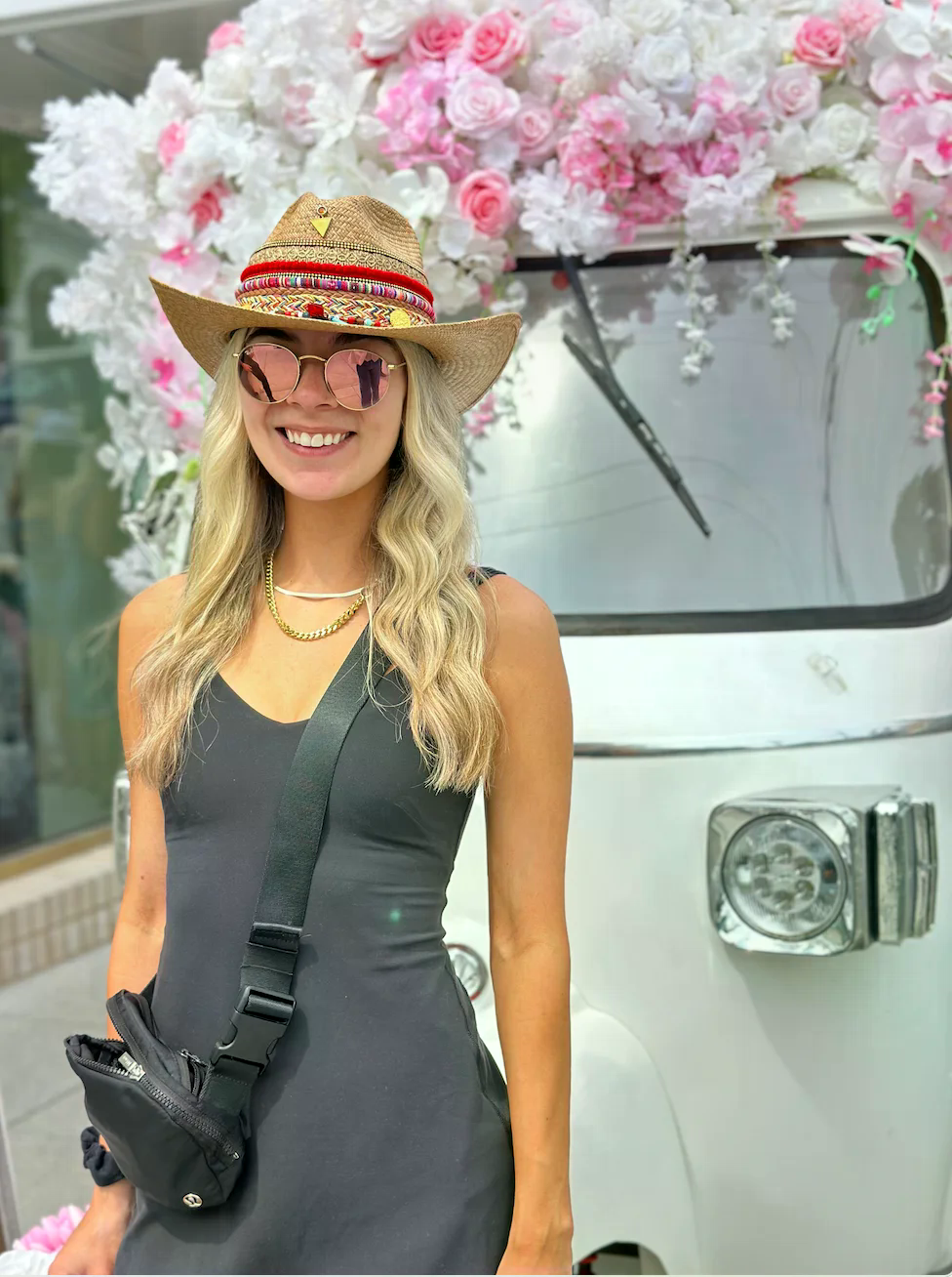 Francesca hat