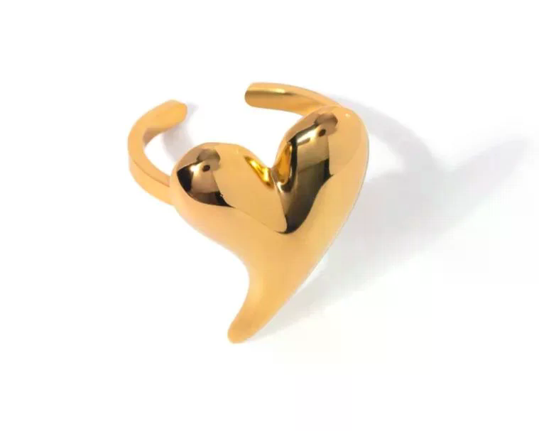 Heart Gold ring