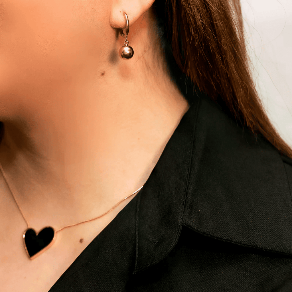 Isla Black necklace