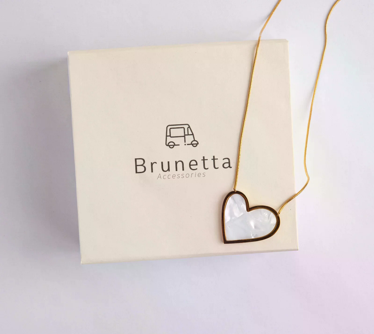 Isla White necklace