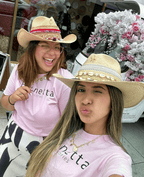Lia hat