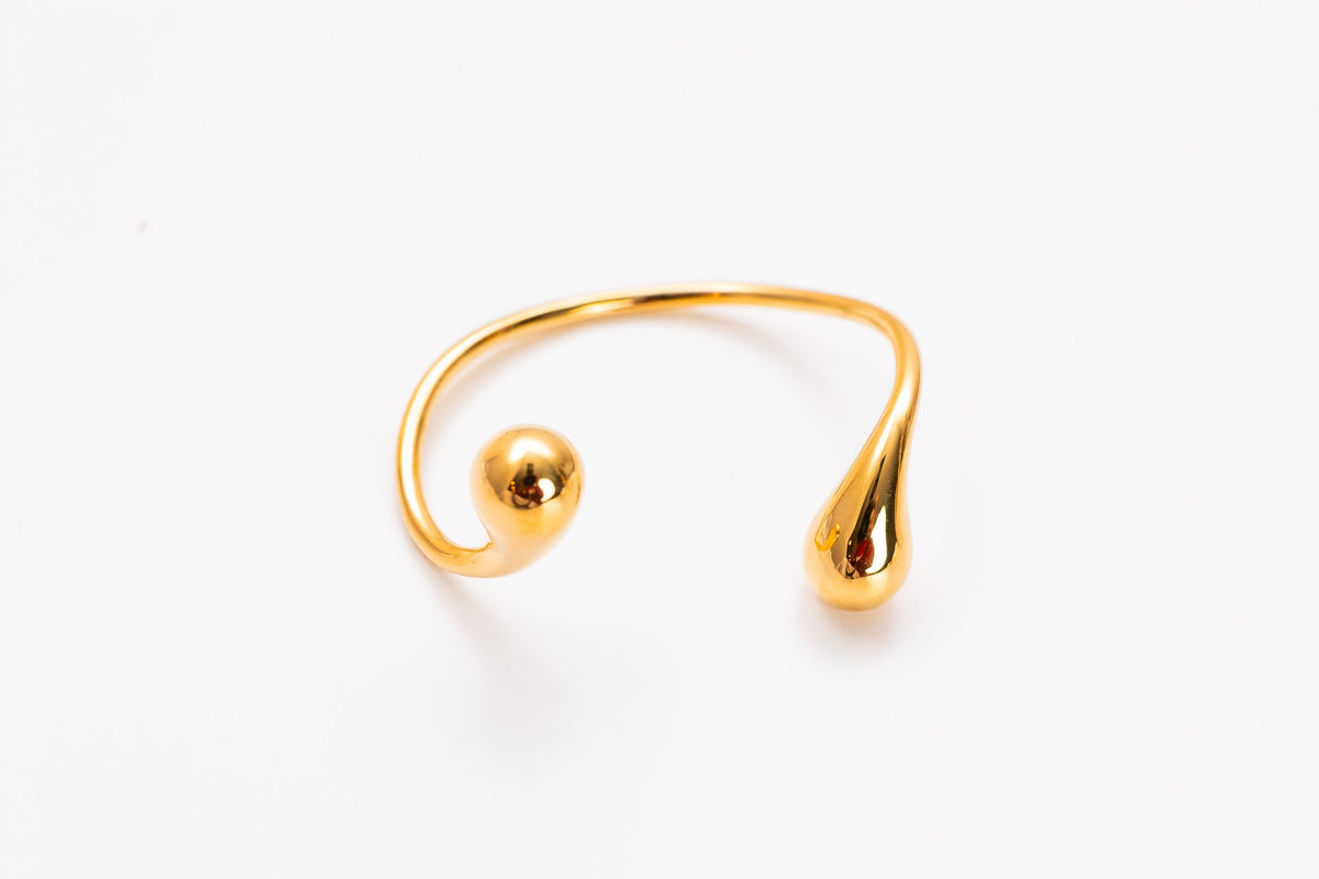 Lily bracelet