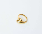 Lily ring