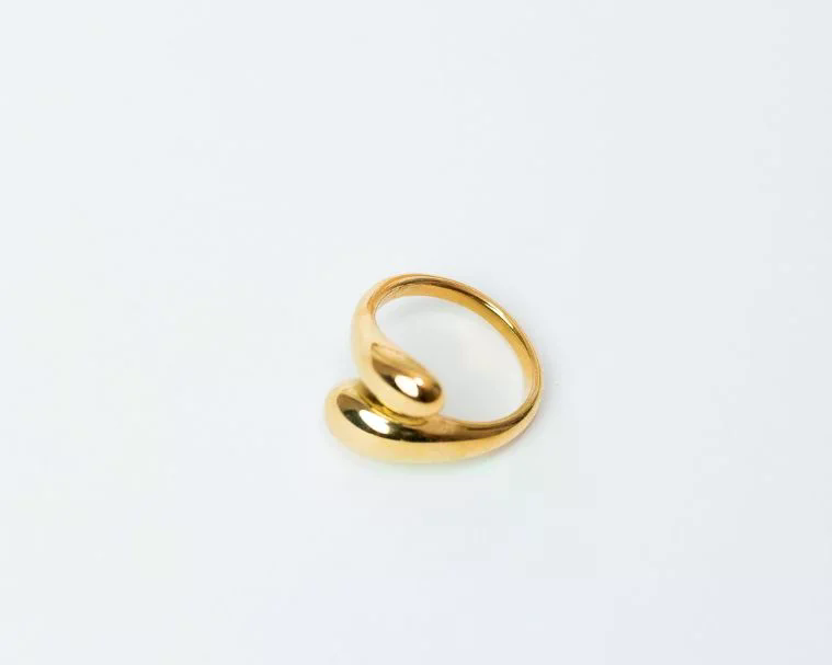 Lily ring
