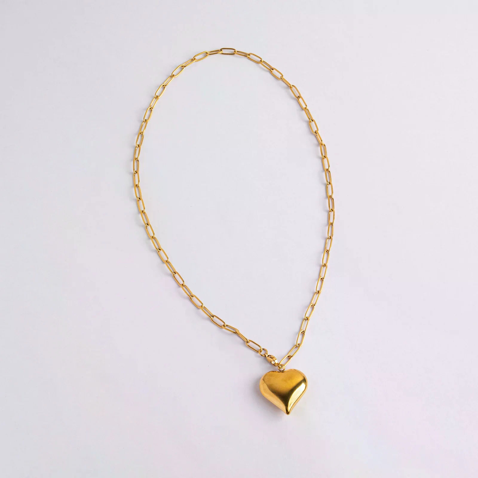 Lola necklace