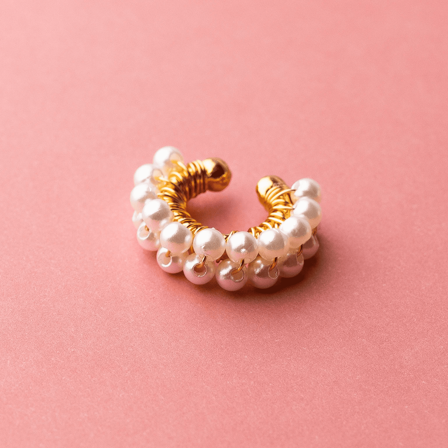 Nina Earcuff