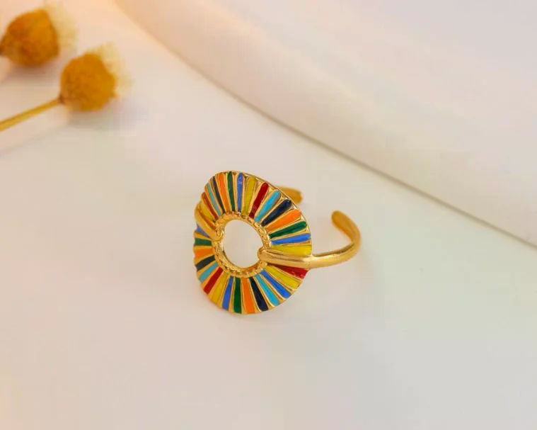 Noah ring