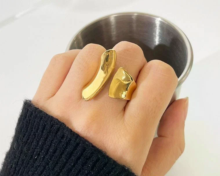 Serena ring