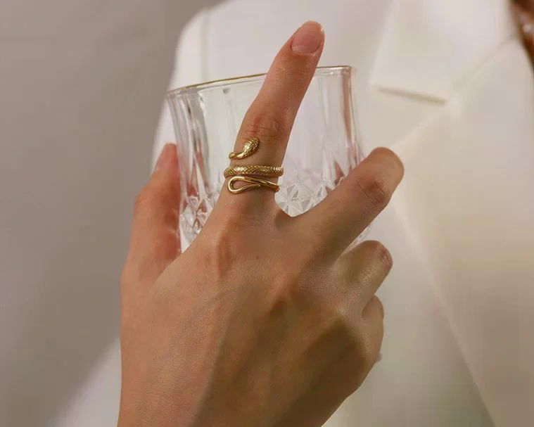 Snake Gold ring