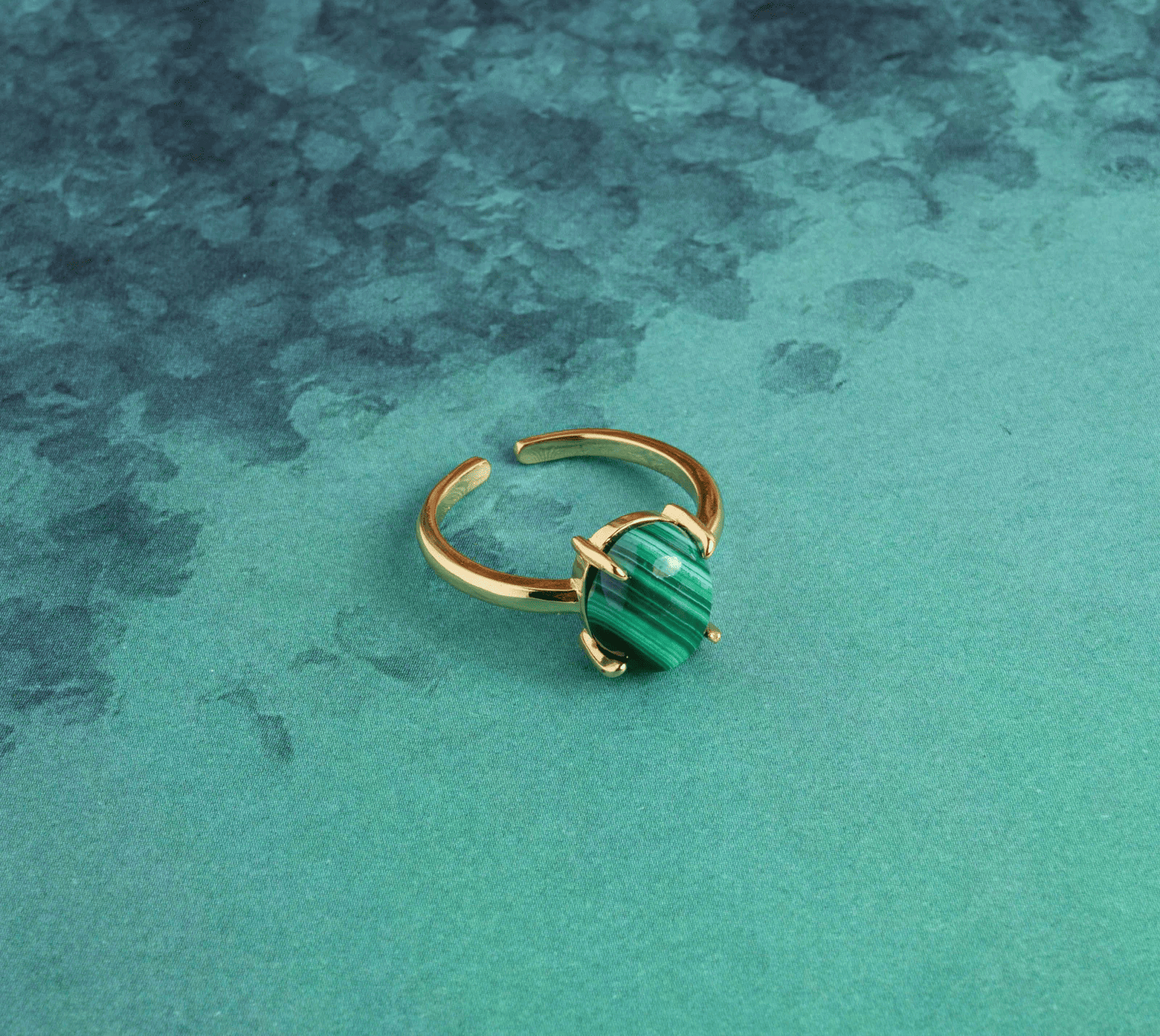Zelda ring