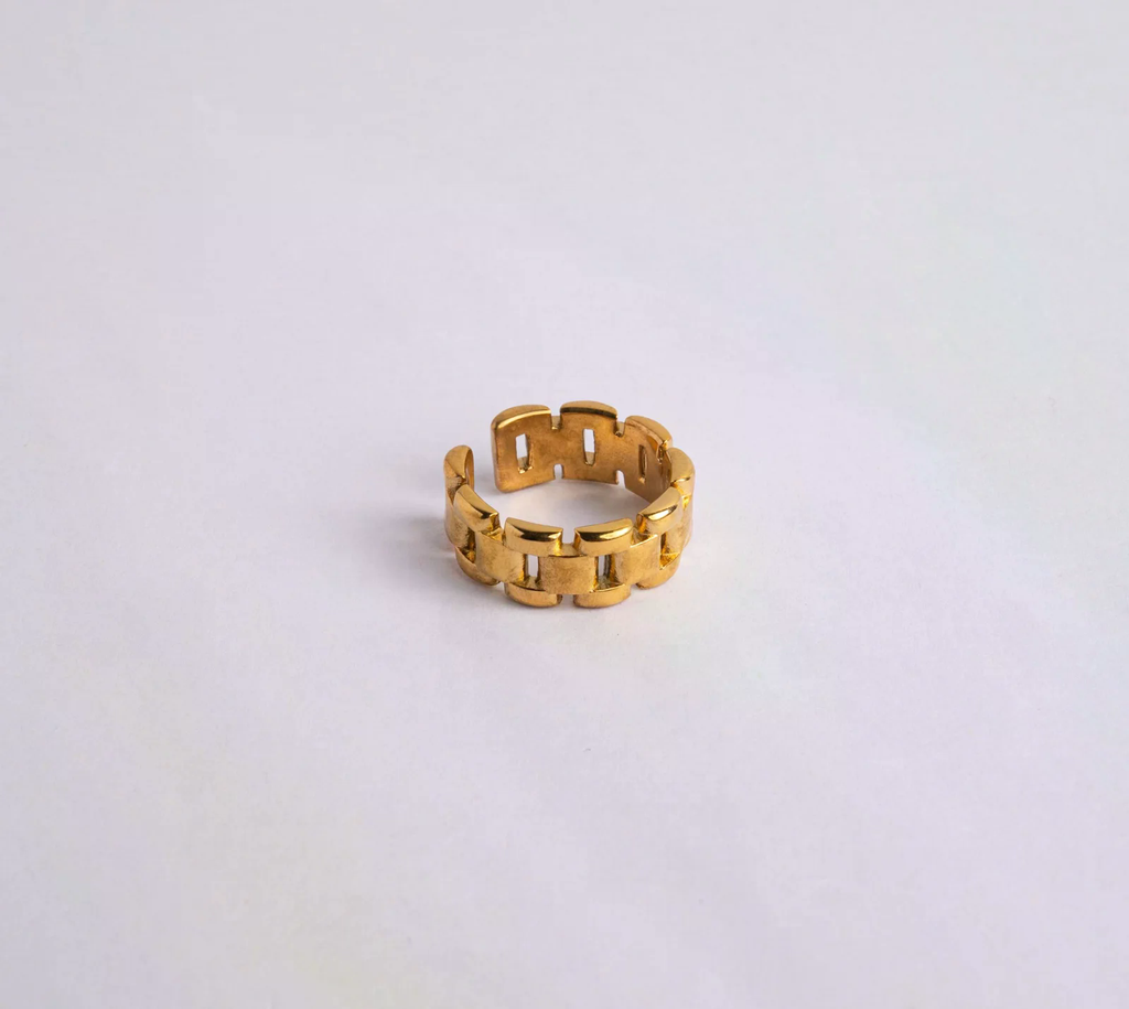 Zoa ring